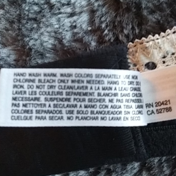 b.tempt'd by Wacoal bra - Picture 6 of 7